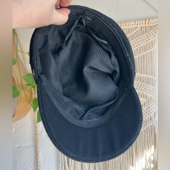 🖤 Vintage Black Wool Fisherman Cap - Boho, Nautical Hat Chain & Anchor 🖤 - Picture 8 of 8